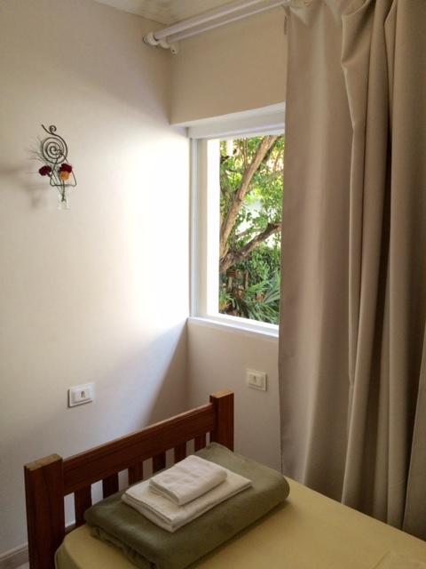 Quarto Individual com Banheiro Privativo